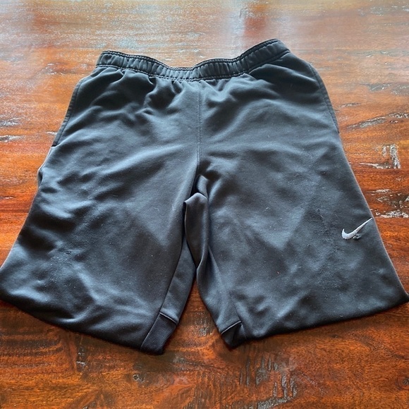 Men’s Nike dri- it zippered black basketball pants in size medium - Picture 1 of 5